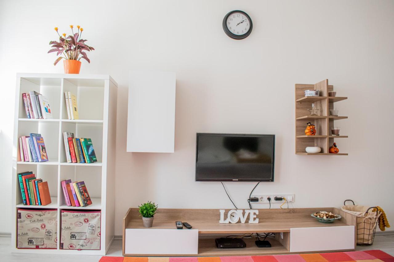 Fodormenta Residence เอ็กเกอร์ ภายนอก รูปภาพ