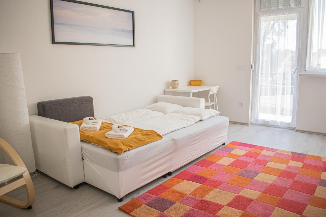 Fodormenta Residence เอ็กเกอร์ ภายนอก รูปภาพ